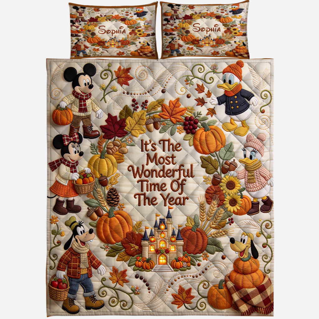 It's The Most Beautiful Time Of The Year - Personalized Mouse Quilt Set