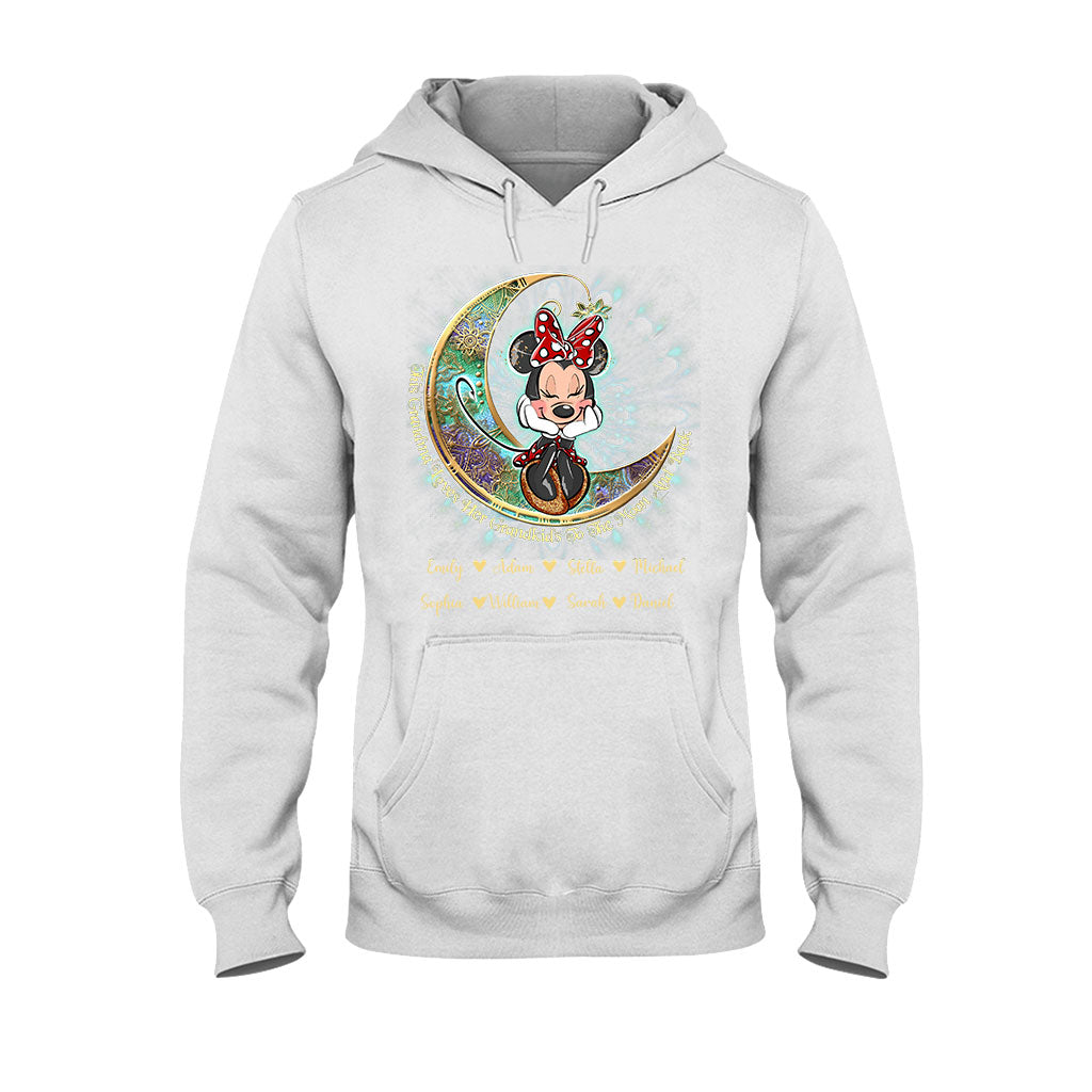 This Grandma Loves Her Grandkids To The Moon And Back - Personalized Mouse T-shirt and Hoodie